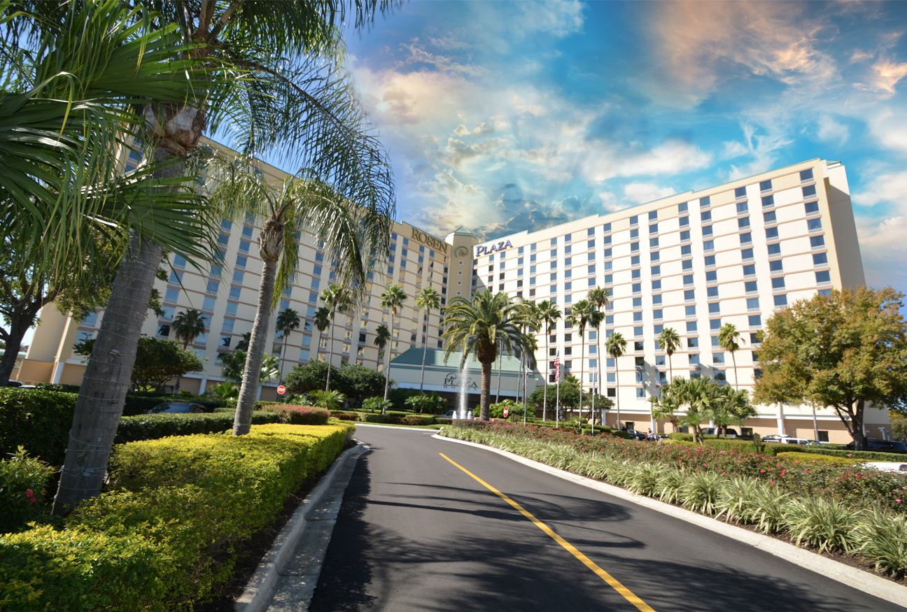 Rosen Plaza Hotel Exterior